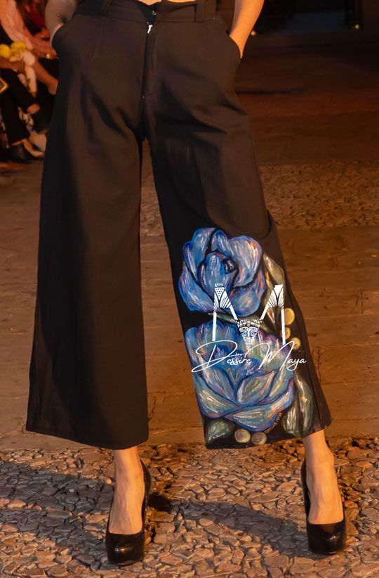 Shop Primary Image Shop Primary Image